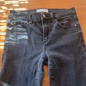 GAP true skinny size 26s black jeans